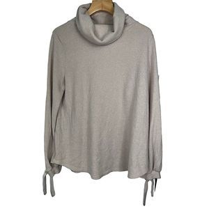 White Birch Fall Oversized Turtleneck Shirt | Color: Cream | Size: XL